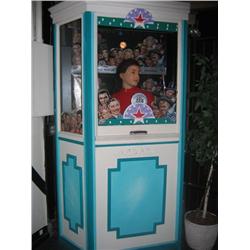 Movieland ticket booth & female wax fig