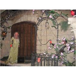 Scene/Set - Replica from the movie Tami
