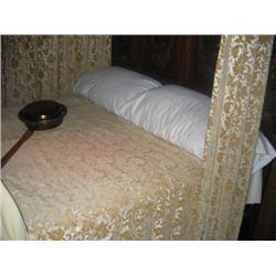 (lot)  Includes miscellaneous props: be