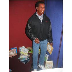 LEVAR BURTON Movieland Museum wax figure