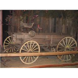 Wooden wagon/cart (not including wax fi