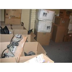 Assorted, miscellaneous lighting fixtures