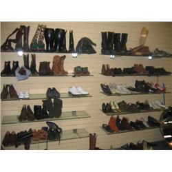 (lot) approximately 50 pairs of miscell
