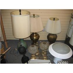(lot) 8 miscellaneous lamps & 4 fixture