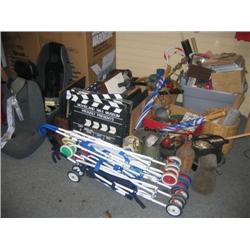 (lot) Miscellaneous set items, decorati