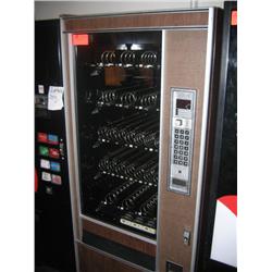 Snack vending machine (6-ft)