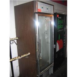 Door reach-in cooler, 6.5-ft