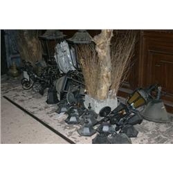 (lot) Approximately 12 miscellaneous se