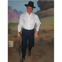 Western MovieStar JOHN WAYNE Movieland Museum WaxFigure