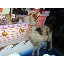 STEIFF Brand Llama with the trademark B