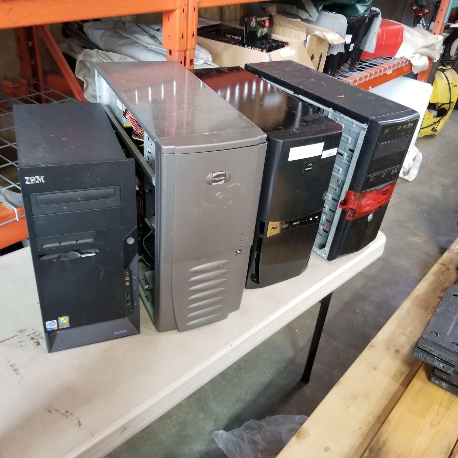 4 COMPUTER BOXES - Big Valley Auction