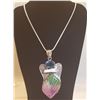 Image 1 : BEAUTIFUL HAND CARVED QUARTZ LEAF PENDANT