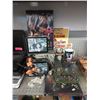 Image 1 : 11 Munster Collectibles & Bela Lugosi DVD Set