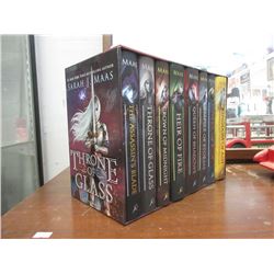 Sarah J Maas "Throne of Glass" 8 Book Box Set