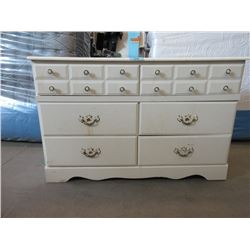 White Wood 6 Drawer Dresser - 16" x 47" x 30" Tall