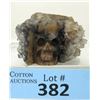 Image 1 : 617 Carat Quartz with Hand Carved Skull Center