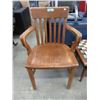 Image 1 : Vintage Oak Arm Chair