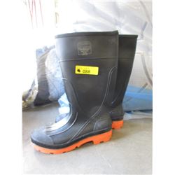 Men's Size 11 Rubber Boots