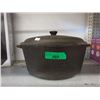 Image 1 : Large Cast Iron Pot with Lid