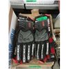 Image 1 : 4 Pairs of BDG Driller Gloves - Size XL