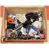 Image 1 : BOX OF ASSORTED PLUMBING SUPPLIES