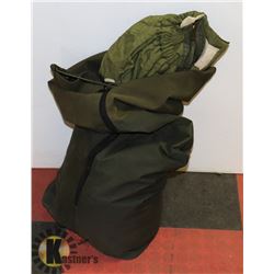 ARMY  BAG W/ ARMY SLEEPING BAG LINER