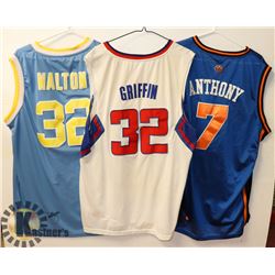 LOT OF 3 JERSEYS - BILL WALTON COLLEGE, CARMELO