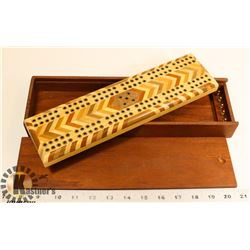 CRIBBAGE BOARD