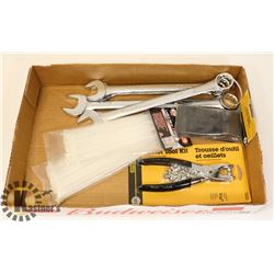 FLAT OF NEW ASSORTED TOOLS / 2 PACK