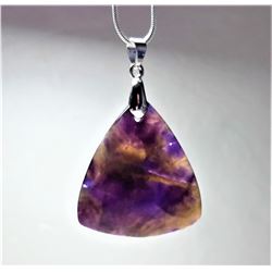 25)  TRILLIUM SHAPED NATURAL BRAZILIAN