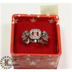 EXQUISITE MENS SLIVER WHITE GEMSTONE WEDDING RING