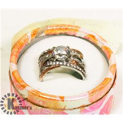 SILVER TONE FASHION WEDDING RING
