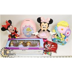 LOT OF DISNEY COLLECTIBLES: MINI MOUSE,