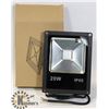 Image 1 : LOT OF 1 NEW 20W LED RGB FLOOD LIGHT