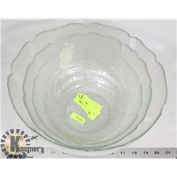 LOT OF 3 GLASS DECORATIVE BOWLS