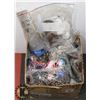 Image 1 : LARGE BOX OF ASSORTED FASHION JEWELRY