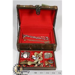TREASURE CHEST JEWELLERY BOX WITH CONTENTS