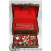 Image 1 : TREASURE CHEST JEWELLERY BOX WITH CONTENTS