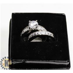 STERLING SILVER CZ LADIES WEDDING RING SET SIZE 7.