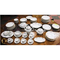 FINE CHINA DINNERWARE SET MADE IN POLAND 90PCS