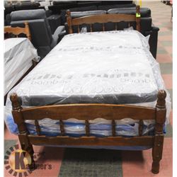 SINGLE MAPLE HEADBOARD / FOOTBOARD WITH METAL