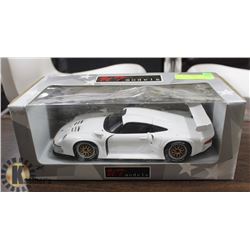 DIE CAST - UT - PORSCHE 9/11 GTI 1:18