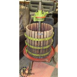 VINTAGE PIETRO LAVERDA PRESS TURNS FRUIT TO WINE