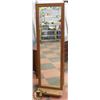 Image 1 : STAND UP MIRROR ON WHEELS, 62" X 18"