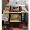 Image 1 : DELTA 10" BENCH SAW COMPLETE WITH STAND, BLADE