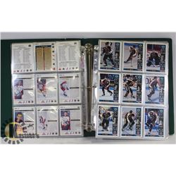 2" BINDER OF HOCKEY CARDS, INCLUDES HOLOGRAMS