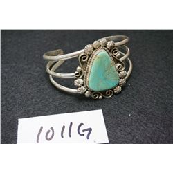 Leslie Nez handmade Navajo Sterling Silver & Turquoise Bracelet