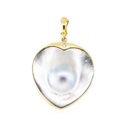 0.03 ctw Diamond and Black Mother of Pearl Heart Shaped Pendant - 14KT Yellow Go