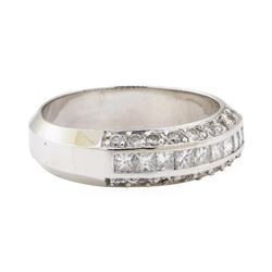 1.00 ctw Diamond Ring - 18KT White Gold