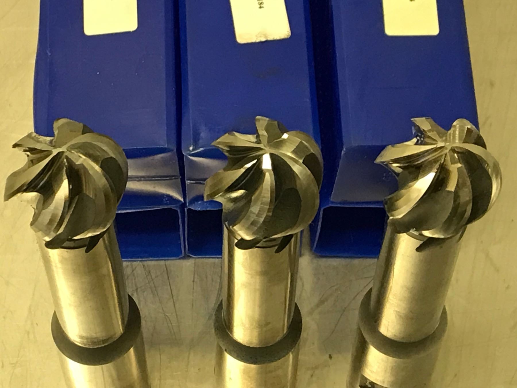 10/40 Pz 3.175mm Nano Blu Rivestito CNC Router Bits End Mill Cutter Mini PCB Carburo Router Bit Kit Set Per Strumenti Di Fresatura-Punta A Sfera Da 10 Pezzi - Foto 6